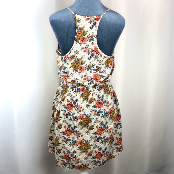 Love Notes racer back floral print mini dress Size Medium - Picture 4 of 6